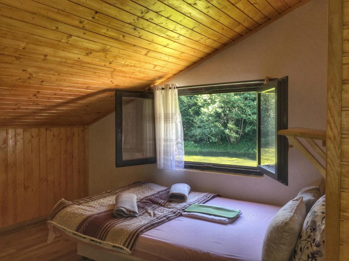 Holiday Home Radocaj Slunj Luaran gambar
