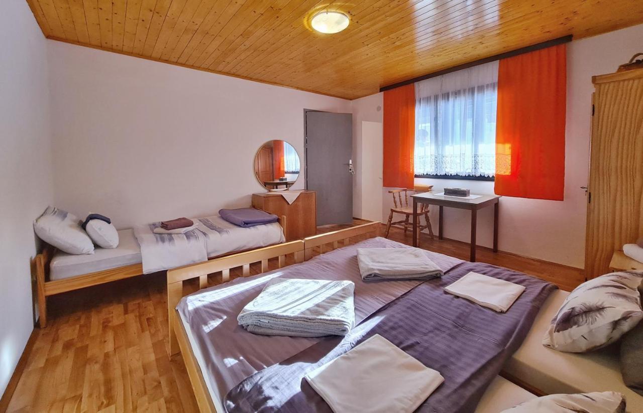 Holiday Home Radocaj Slunj Luaran gambar