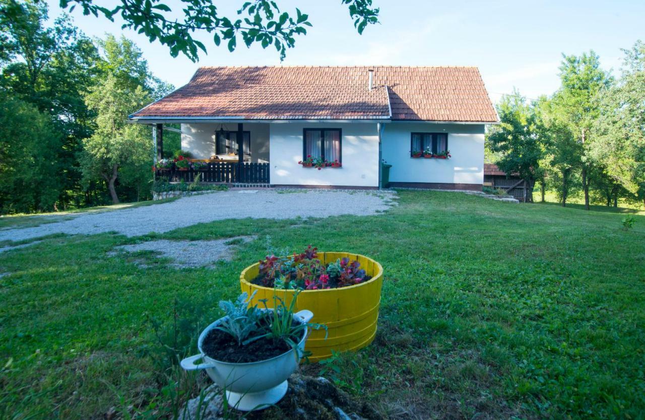 Holiday Home Radocaj Slunj Luaran gambar