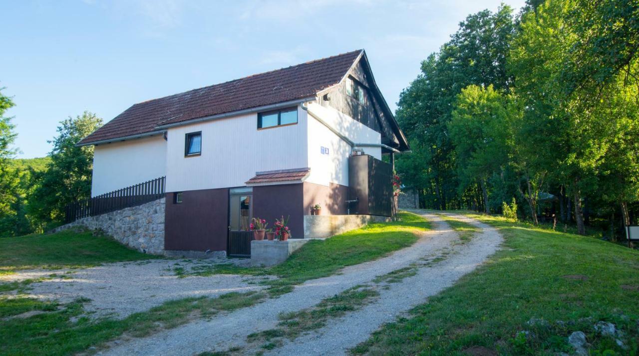 Holiday Home Radocaj Slunj Luaran gambar